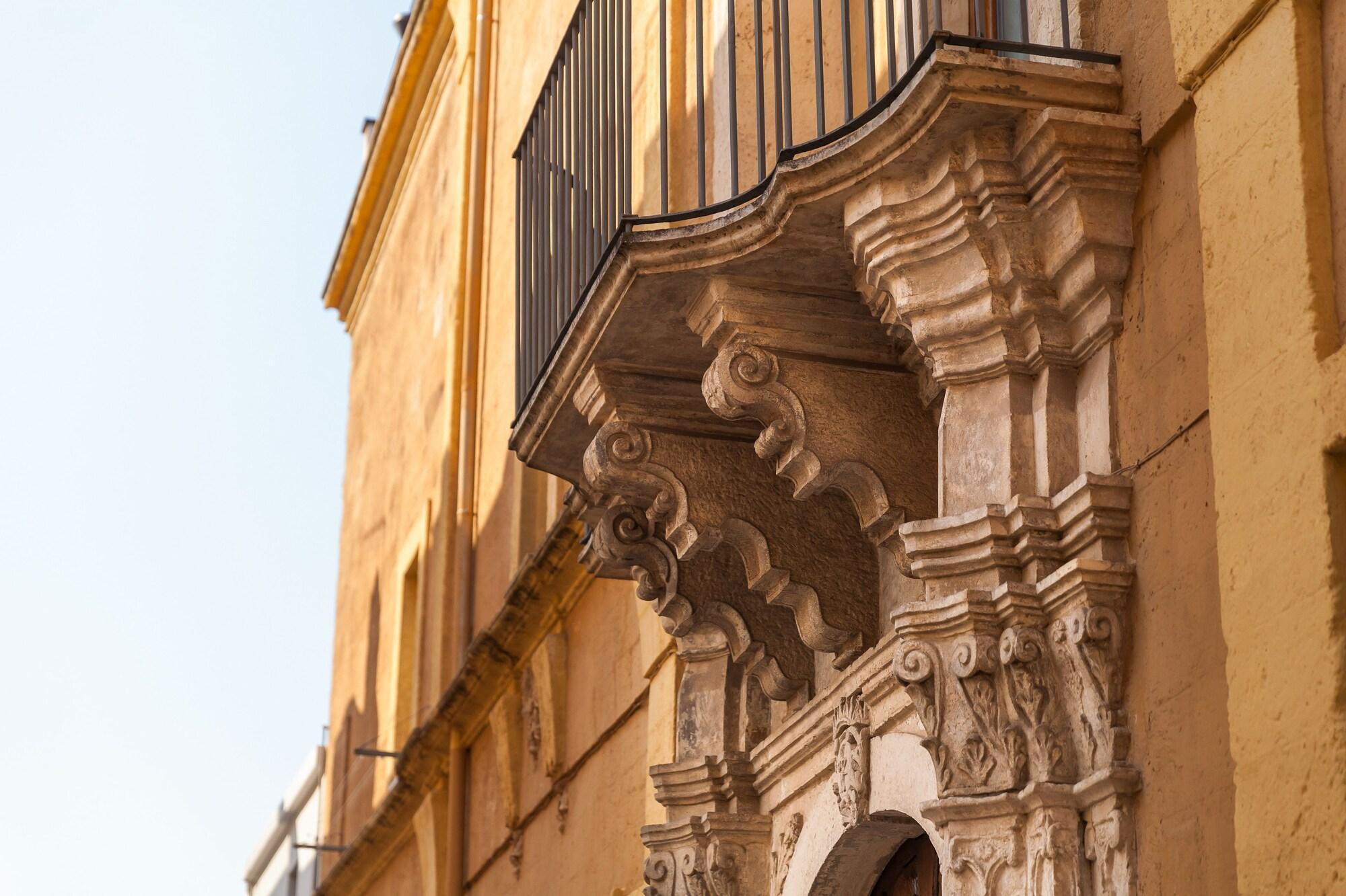 Bed and Breakfast Palazzo De Luca By Apulia Hospitality Fasano Exterior foto