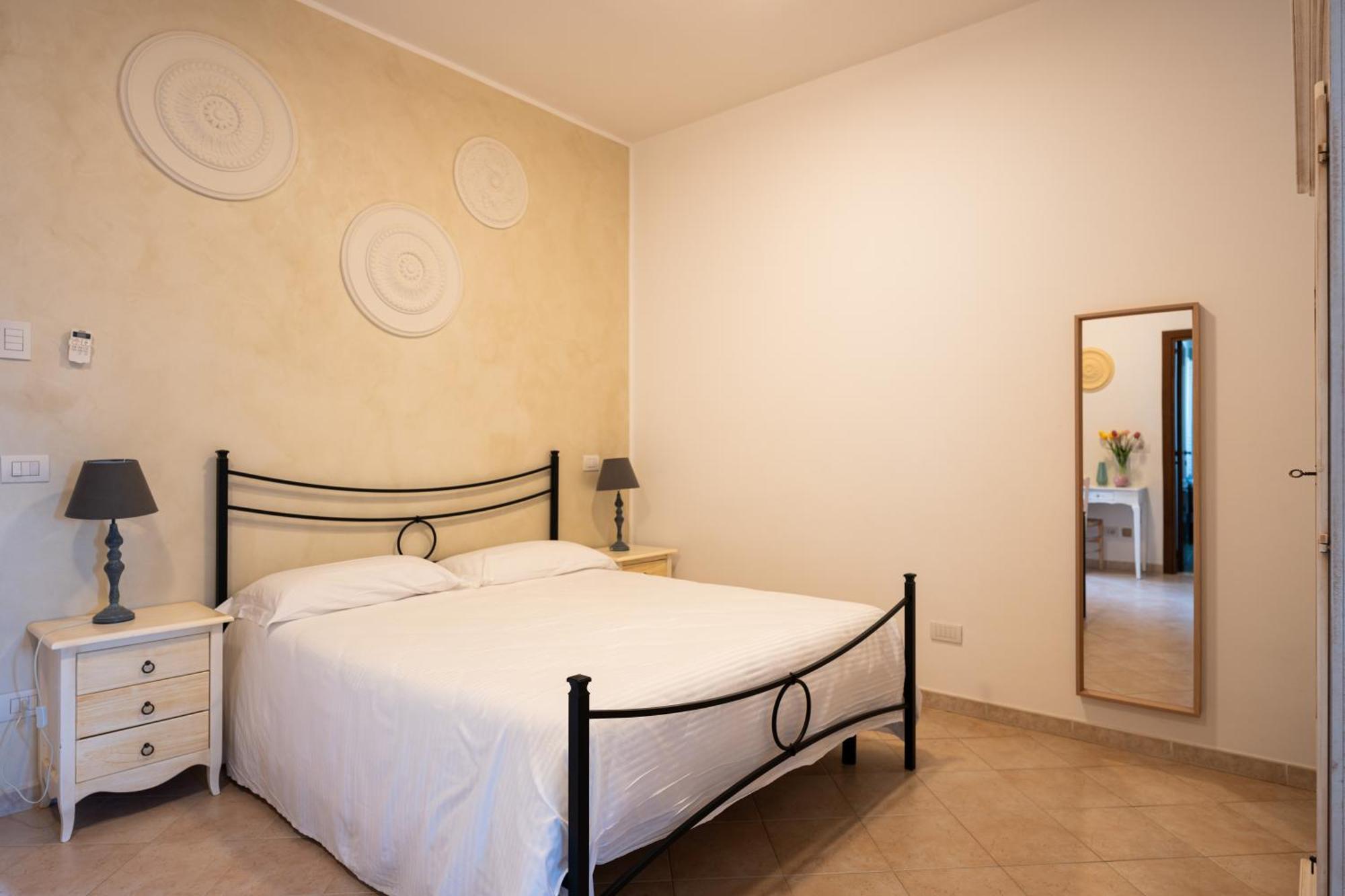 Bed and Breakfast Palazzo De Luca By Apulia Hospitality Fasano Exterior foto